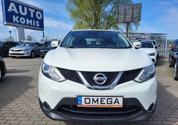 Nissan Qashqai cena 58000 przebieg: 165000, rok produkcji 2017 z Nowy Sącz małe 106